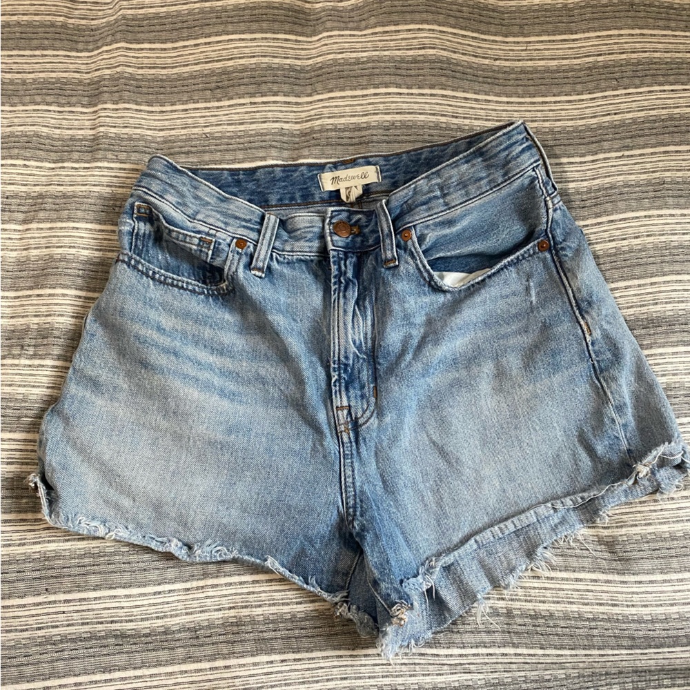 Madewell The Curvy Perfect Vintage Short Size 28